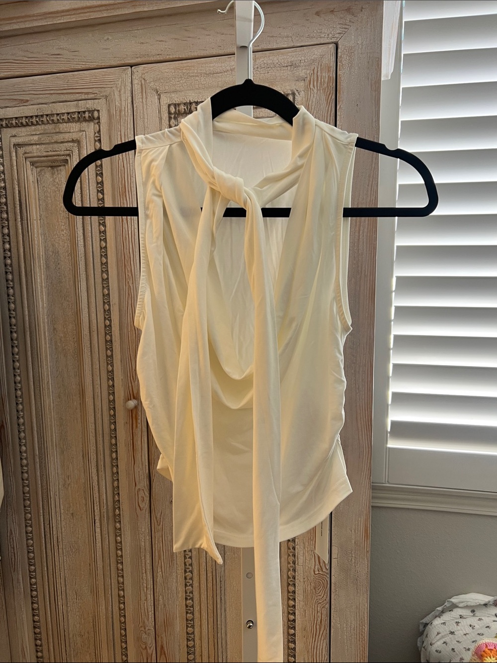 Commense Cream Tie-Neck Sleeveless Camisole